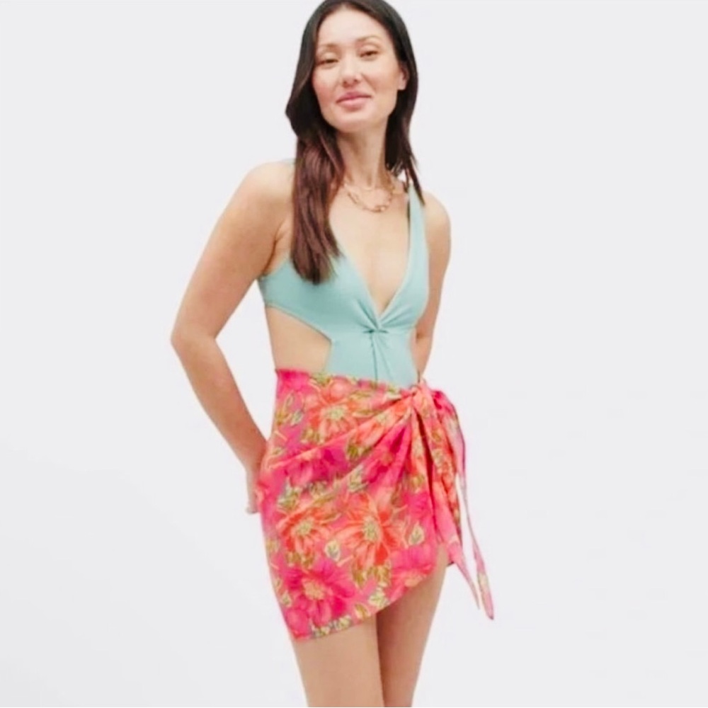 Beach Riot Swim Cover up - Picture 3 of 5